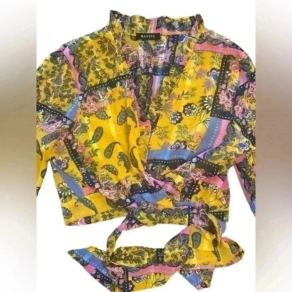 Banjul Colorful Tie Waist Top. Size Large. Does not come with Pants. - Picture 5 of 10